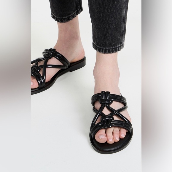 Melissa Shoes - 🔥NWOT🔥 Melissa
Melissa Wave + Salinas Sandals W9.5